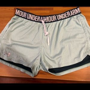 UA athletic shorts size medium